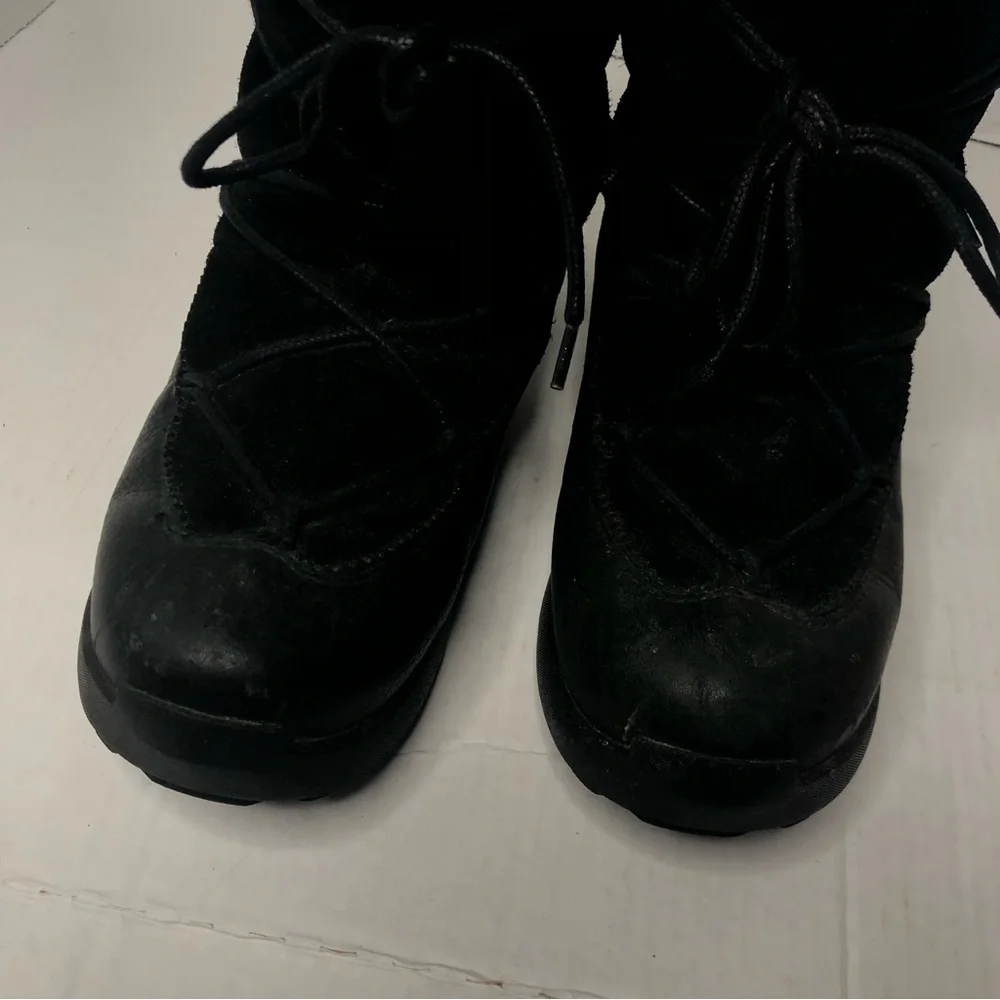 Kamik Boots Womens Size 8 Winter Thinsulate Insulation Black Leather Suede